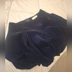 Elegant Black Velvet Bubble Skirt